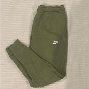 Nike Joggers